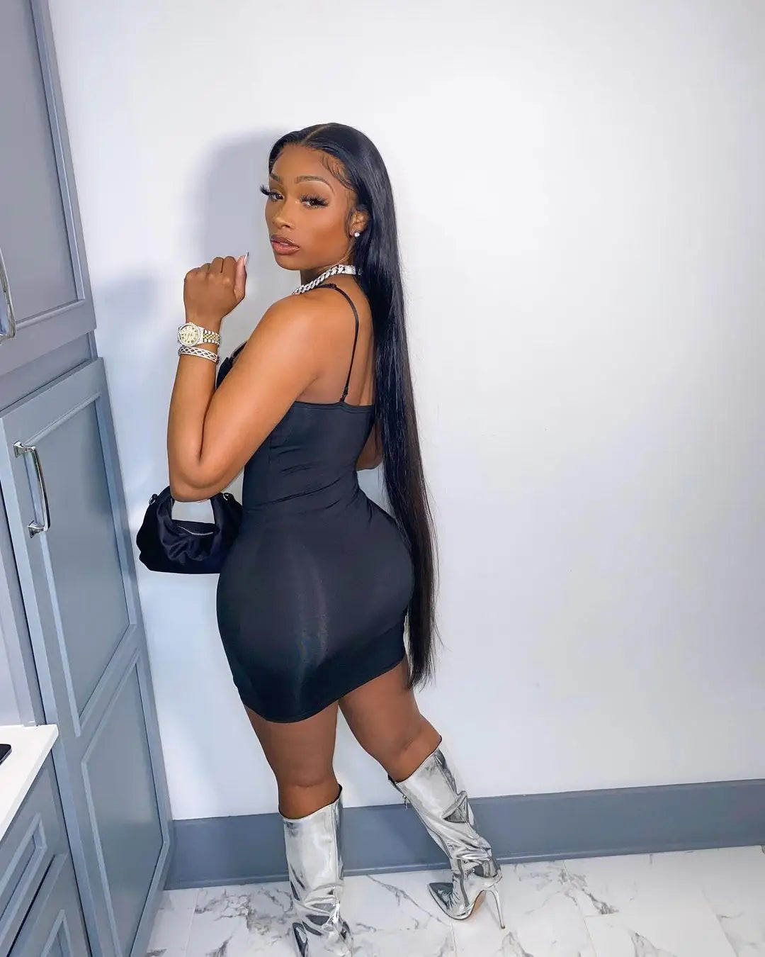 2024 Summer Women's New Sexy Satin Bodycon Dress Low-cut Suspenders High Waist Slim Casual Style Breathable Natural Waistline