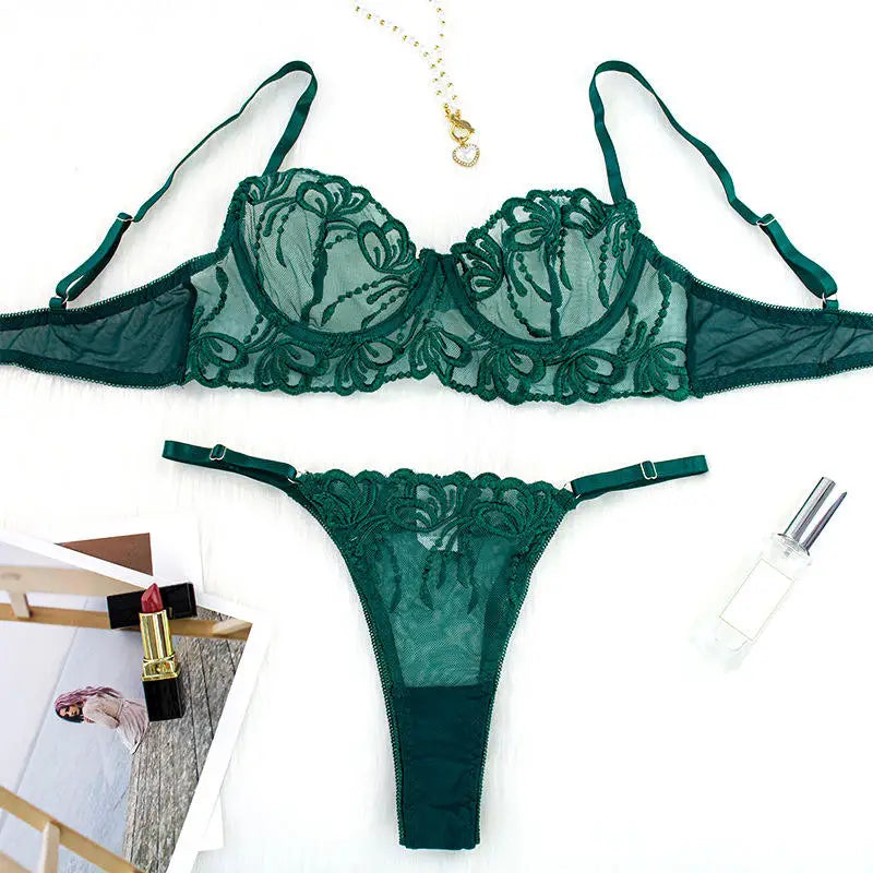 Female Lingerie Underwear Factory Wholesale 2023 Spring New 3D Lace Embroidery Sexy Two-piece Silk Thin Half Slips Lingerie
