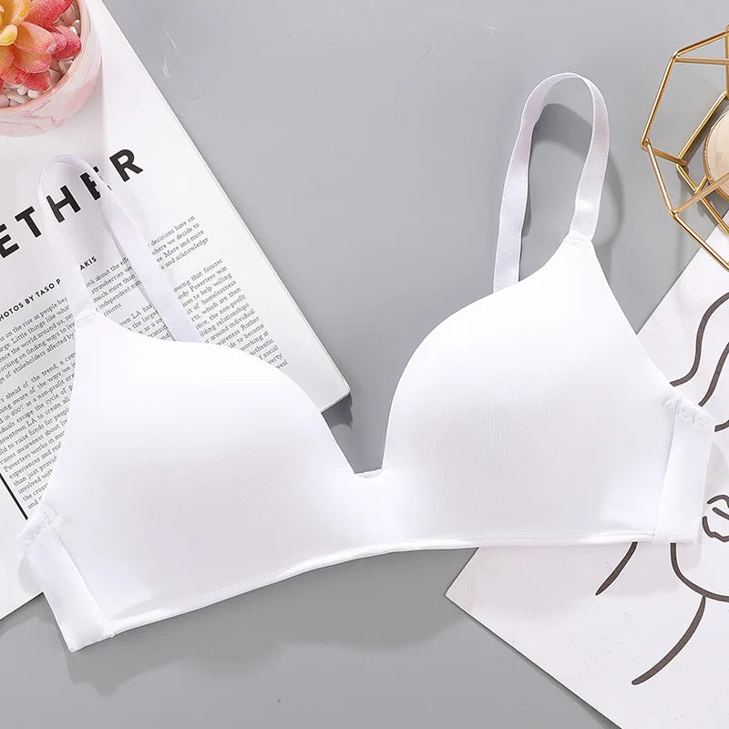 Fashion Girls Cheap Bras Comfortable Padded Wire Free Thin Breathable 3/4 Cup One-Piece Smooth T-Shirt Bra Asian Girls