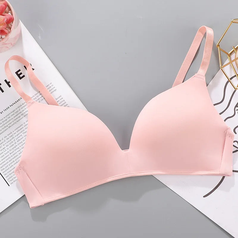 Fashion Girls Cheap Bras Comfortable Padded Wire Free Thin Breathable 3/4 Cup One-Piece Smooth T-Shirt Bra Asian Girls