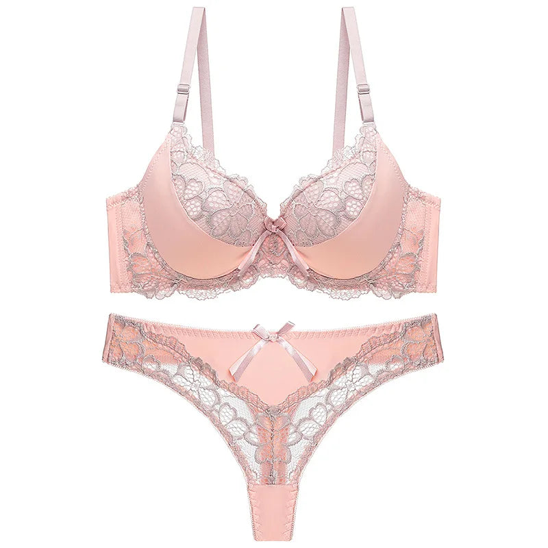2022 New Fashionable 36 Bra Size Lace Bra New Design Sexy Padded Cheap Bra Set