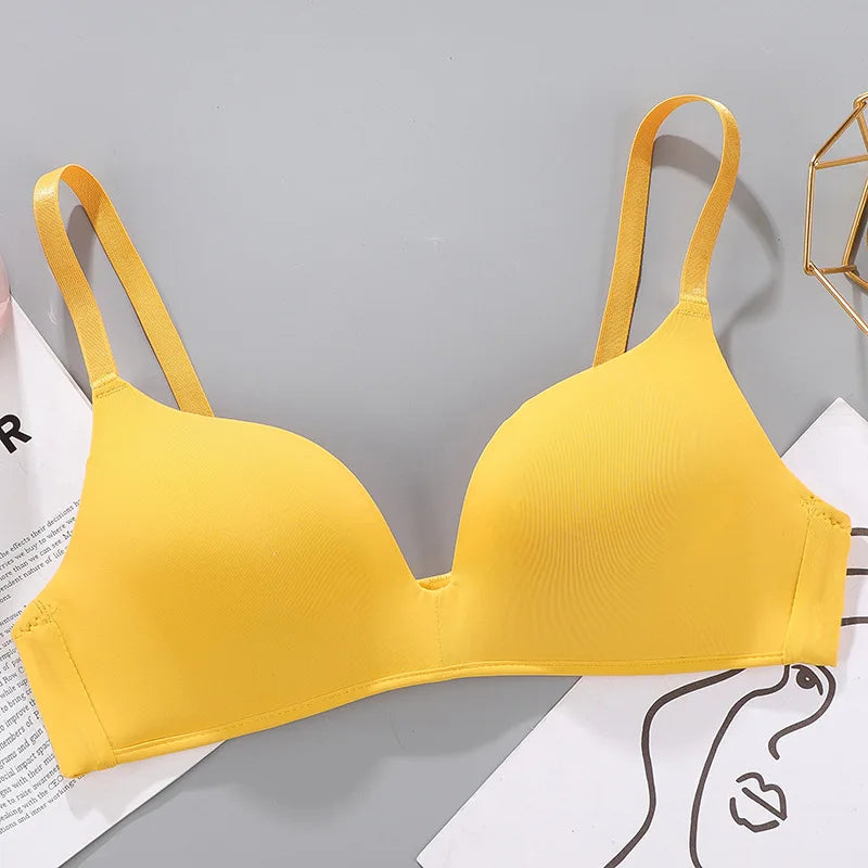 Fashion Girls Cheap Bras Comfortable Padded Wire Free Thin Breathable 3/4 Cup One-Piece Smooth T-Shirt Bra Asian Girls