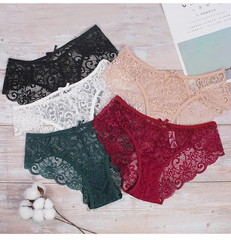 019 Wholesale Popular Design Sexy Lace Hollow Transparent Mid-waist Large Size Panties Lace Ladies Briefs Panties