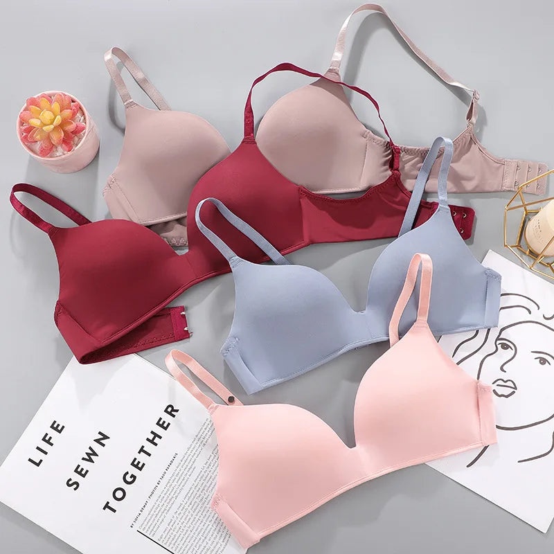 Fashion Girls Cheap Bras Comfortable Padded Wire Free Thin Breathable 3/4 Cup One-Piece Smooth T-Shirt Bra Asian Girls