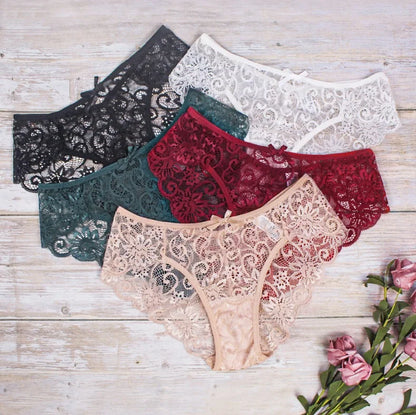 019 Wholesale Popular Design Sexy Lace Hollow Transparent Mid-waist Large Size Panties Lace Ladies Briefs Panties
