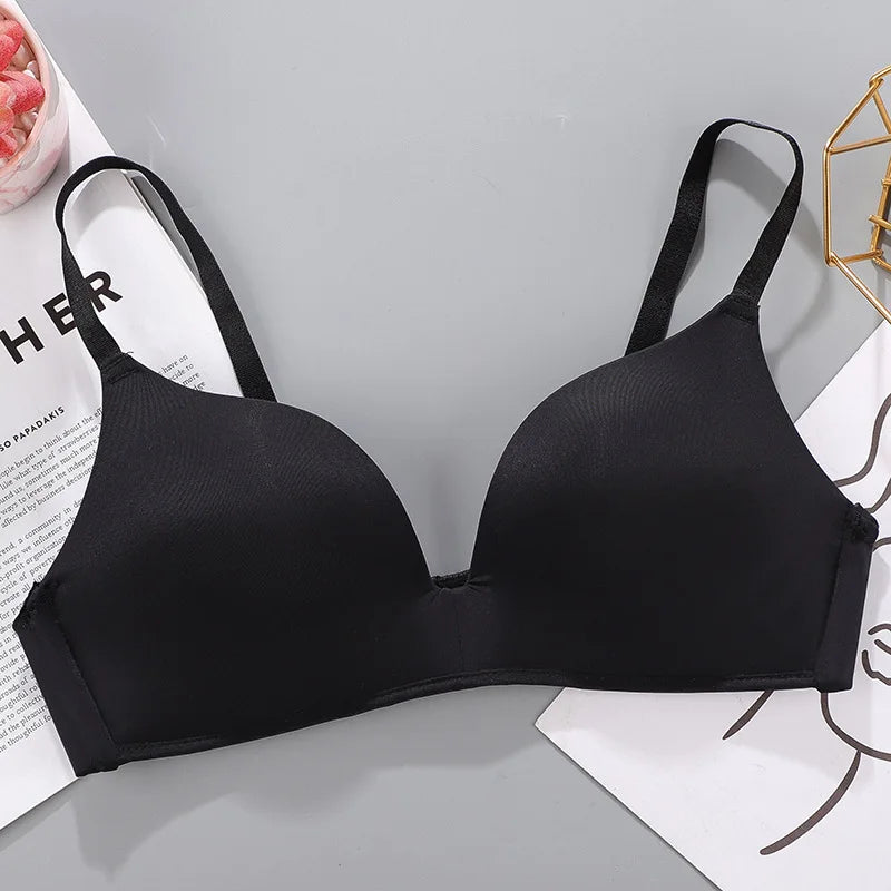 Fashion Girls Cheap Bras Comfortable Padded Wire Free Thin Breathable 3/4 Cup One-Piece Smooth T-Shirt Bra Asian Girls