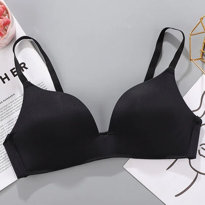 Fashion Girls Cheap Bras Comfortable Padded Wire Free Thin Breathable 3/4 Cup One-Piece Smooth T-Shirt Bra Asian Girls