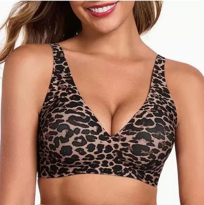 Hot-Selling Cross-Border Solid Bra Deep V Seamless Wireless Everyday Underwear Convertible Straps Nylon Cup Export Foreign
